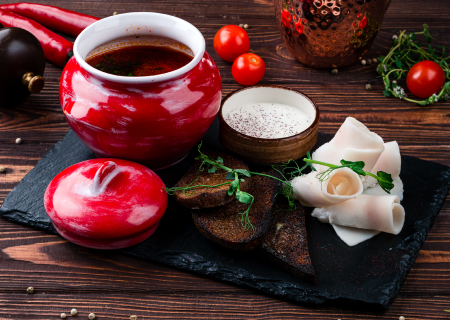 Борщ со сметаной